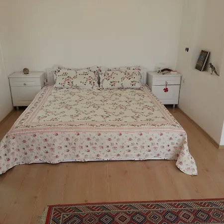 Villa White *