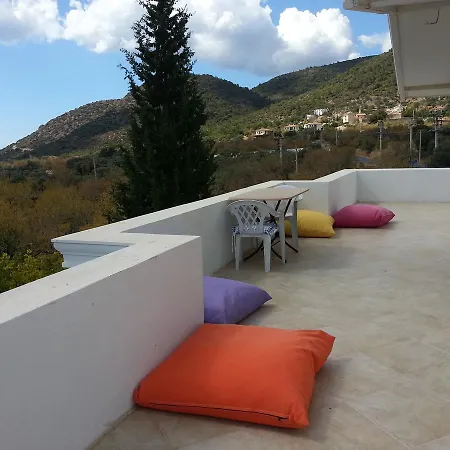 Villa White